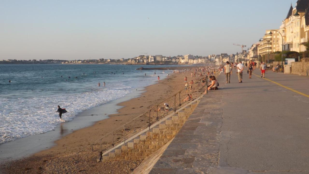 Appartement T2 ,Parking Prive,Terrasse, 10 Mns A Pieds De La Cite Corsaire Et Ses Plages Saint-Malo Luaran gambar