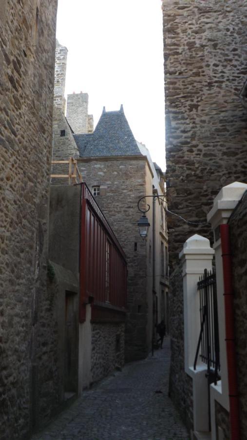 Appartement T2 ,Parking Prive,Terrasse, 10 Mns A Pieds De La Cite Corsaire Et Ses Plages Saint-Malo Luaran gambar